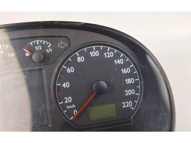 Панель приборов 6Q0920800E   Volkswagen Polo       