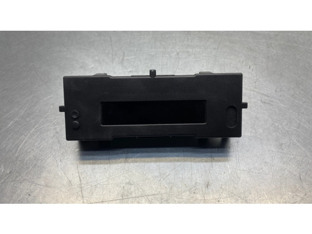 Дисплей    8200307273, 216759916   Renault Clio III
