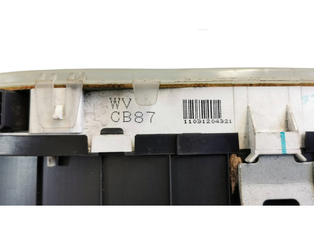 Панель приборов WVCB87, 11031204321 Mazda Premacy