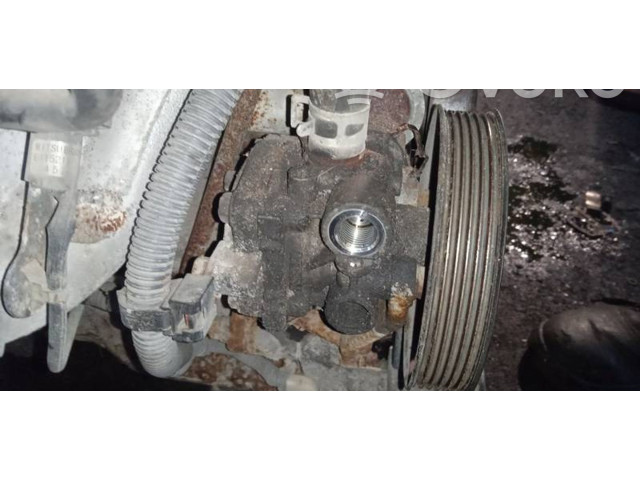 Насос усилителя руля Mitsubishi Grandis