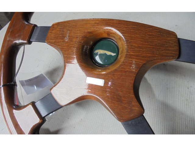 Руль Jaguar XJ SERIE 3 1979 - 1992 года XJ6