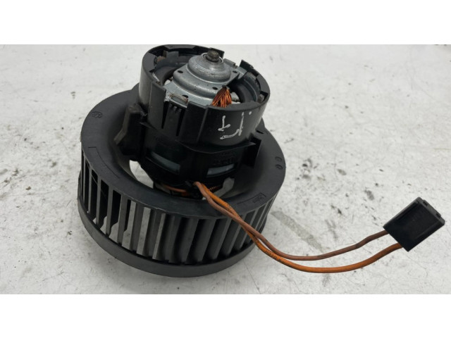 Вентилятор печки    3Q2819021   Volkswagen Touran III