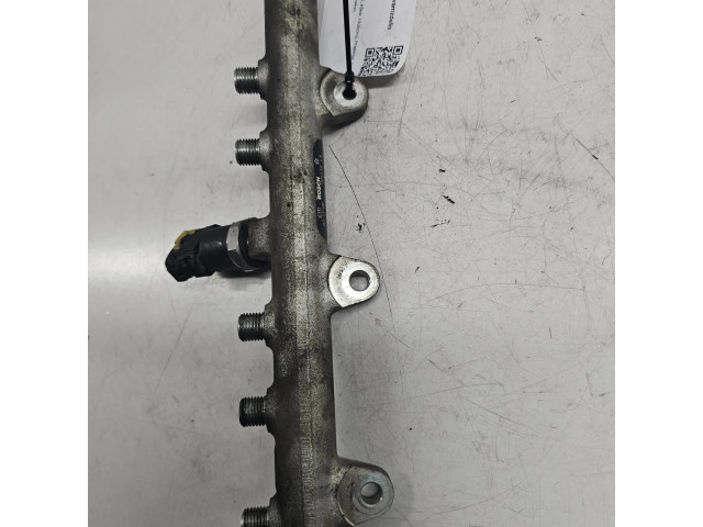 Vstřikovací lišta 0445214016 Fiat Stilo pro naftový motor 1.9