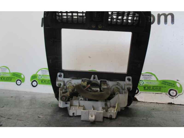 Модуль блока управления кондиционером BJ0E61190J   Mazda 323