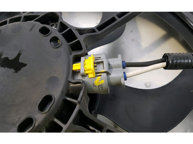 Вентилятор радиатора     214813070R, Y0-3651U    Dacia Sandero III 