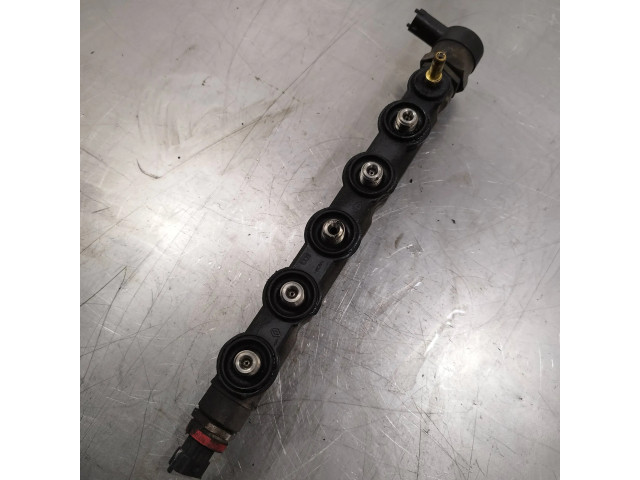 Vstřikovací lišta 8200842432, H8200610223 Nissan X-Trail T31 pro naftový motor 2.0