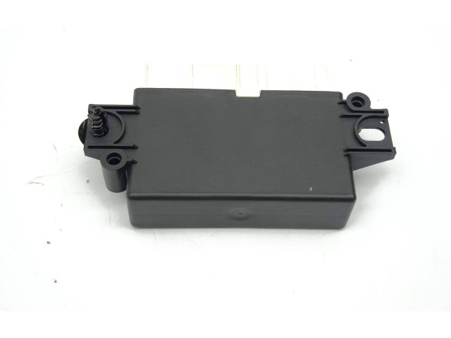 Блок управления парковки 5R3919294, 100775638 Skoda Octavia Mk4