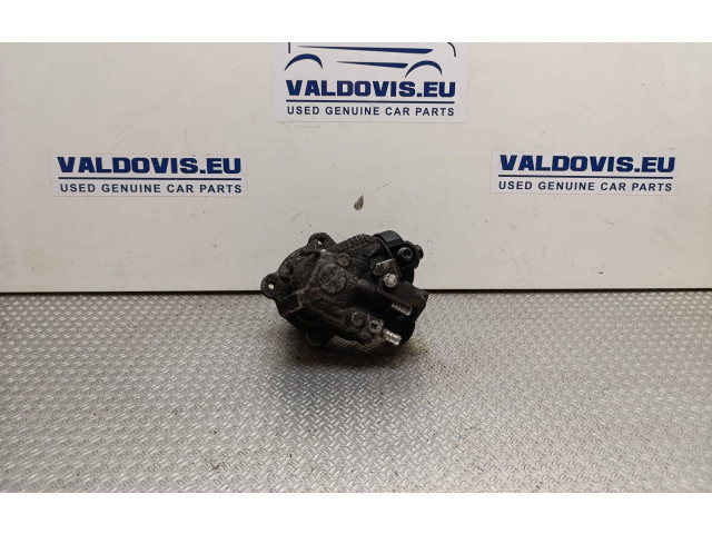 Pojistková skříňka Топливный насос 03L130755J, 07250910 Volkswagen Transporter - Caravelle T5 2013