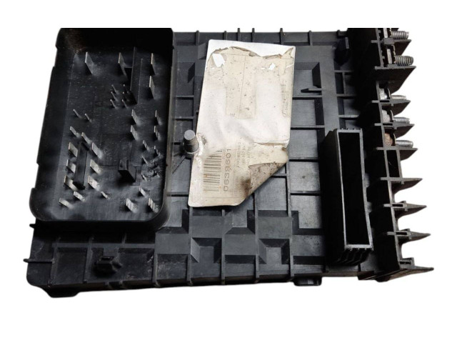   Pojistková skříňka 1K0937125A, 1K0937804G   Volkswagen Caddy 2013