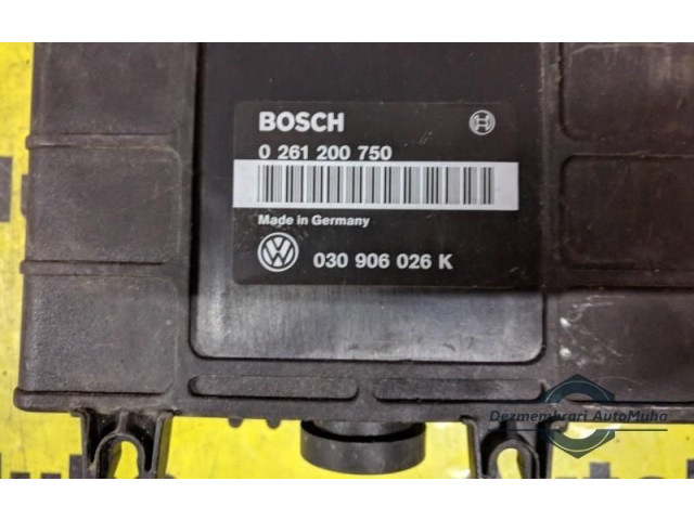 Блок управления двигателем Блок управления 0261200750, 030906026K Volkswagen Golf III