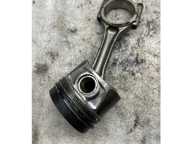 Píst Volkswagen Tiguan