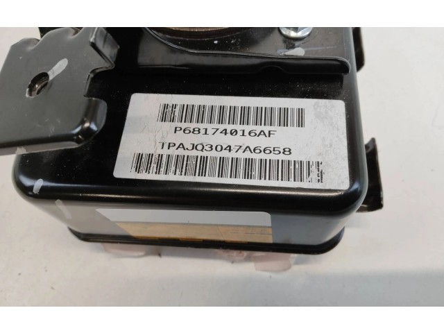 Подушка безопасности пассажира P68174016AF, TPAJJ3047A6658 Dodge Challenger