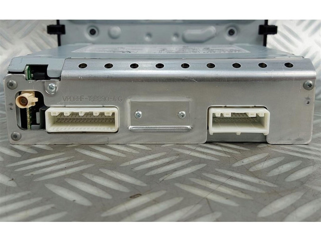 Pojistková skříňka Радио/ проигрыватель / навигация A4539003601 Smart ForFour II W453 2017