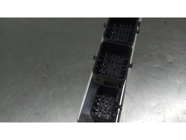 Блок управления двигателя 9819657880 Citroen C3 Aircross