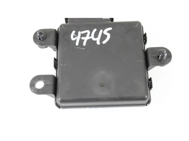 Блок управления 56040696AC   Dodge Nitro