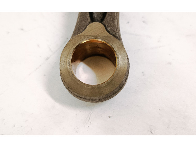 Шатун B4204T11     Volvo XC60  