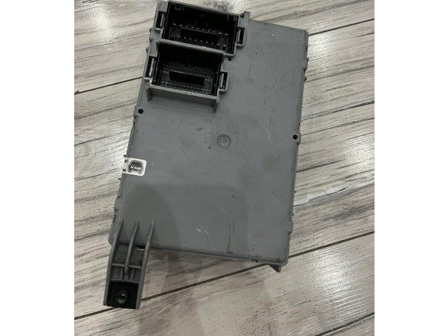 Блок предохранителей Fiat Grande Punto