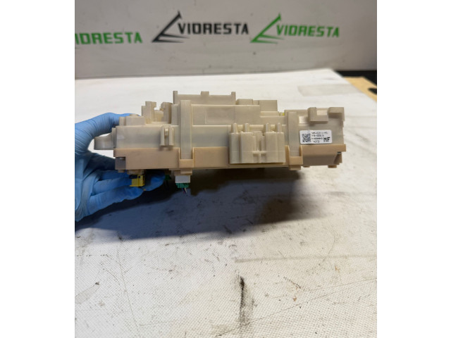 Блок предохранителей 747048360W   Honda HR-V    