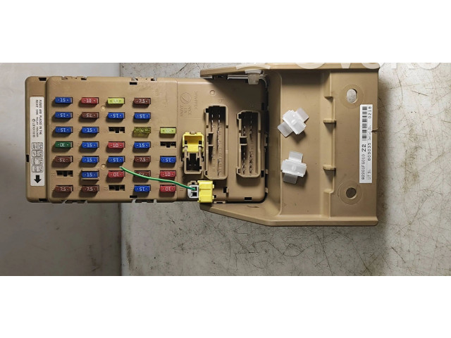 Блок предохранителей 82201FG010, 809035 Subaru Forester SH