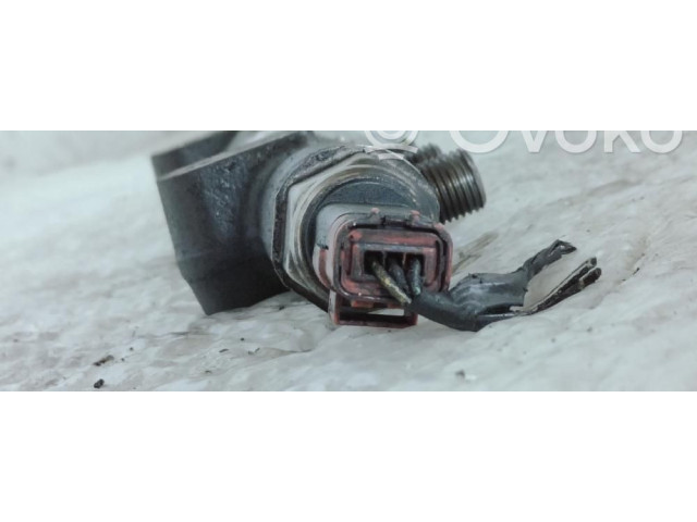 Топливная рампа 9654592680 Citroen C4 I для двигателя 9HX