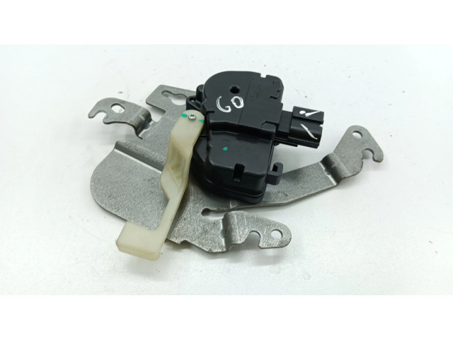 Двигатель центрально замка