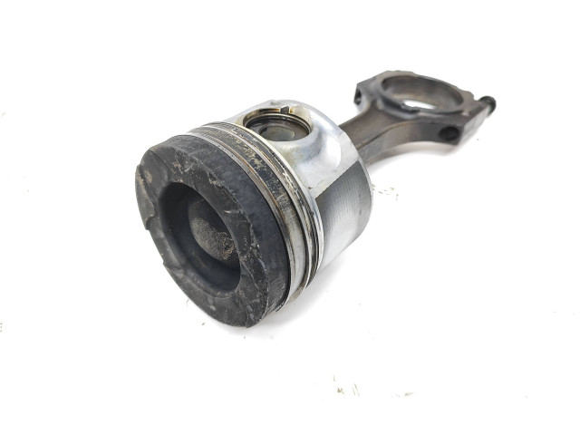 Píst 0217741 Toyota Land Cruiser (J200)