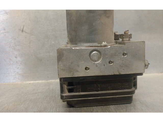Блок АБС A0064313812, 0265235496 Mercedes-Benz A W169 2004 - 2012 года