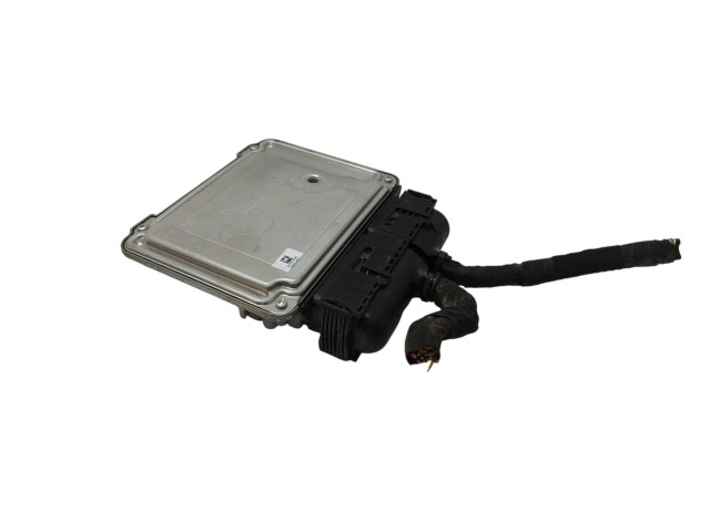 Řídící jednotka 03G906021PH, 03G906021AB   Volkswagen Caddy 2010