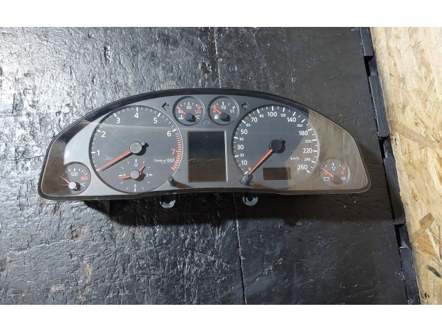 Спидометр (приборный щиток)  4B0919880A   Audi A6 S6 C5 4B 