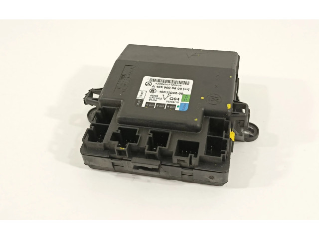 Блок комфорта A1699000600   Mercedes-Benz A W169   