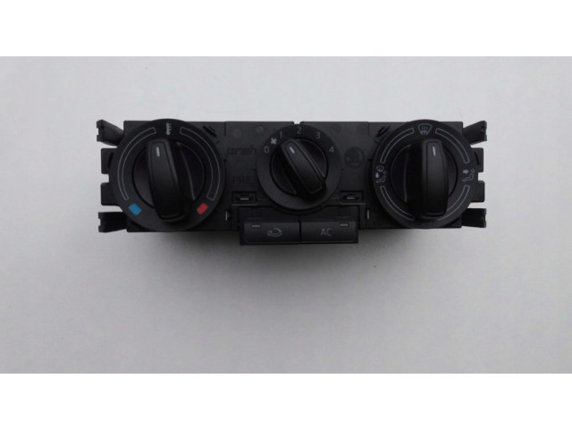 Блок управления климат-контролем 5JA820045 Skoda Rapid (NH)