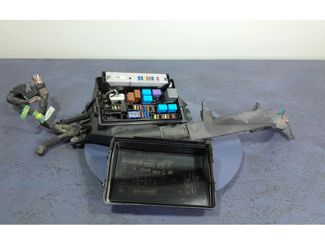 Pojistková skříňka 7494YA1, 7494YA1 Lexus III XE30 2018