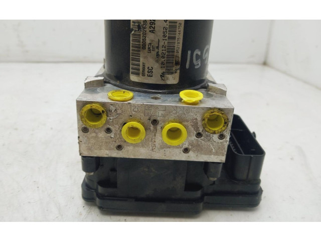 Блок АБС 52026358   Opel  Combo D  2011 - 2017 года