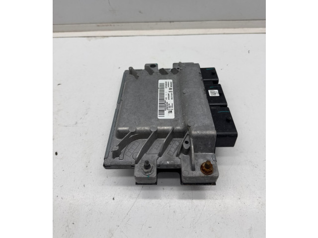 Блок управления двигателем Блок управления 237D40454R   Dacia Spring