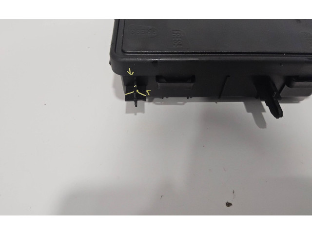 Ящик предохранителей (комплект) 8W7907613, 8W7907461 Audi S5 F5