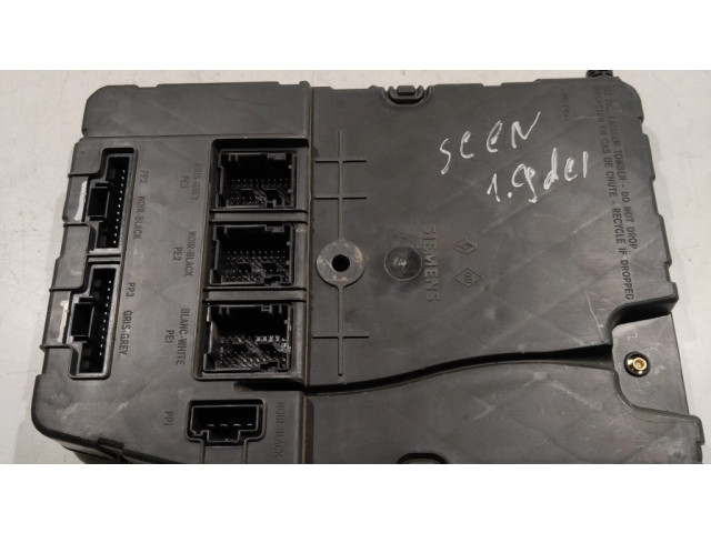 Блок комфорта 8200309693 Renault Scenic II - Grand scenic II