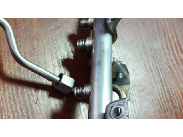 Vstřikovací lišta 7562474 BMW 1 E81 E87 pro benzínový motor 2.0