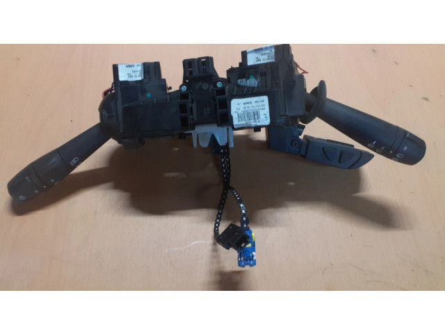 Ручка поворотов/ фонарей