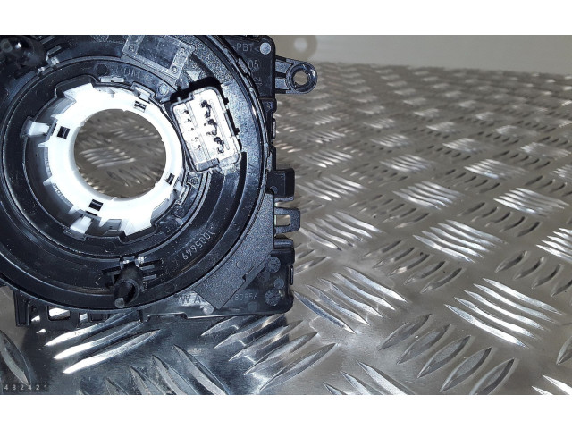 Подрулевой шлейф SRS 10285150 Skoda Octavia Mk4