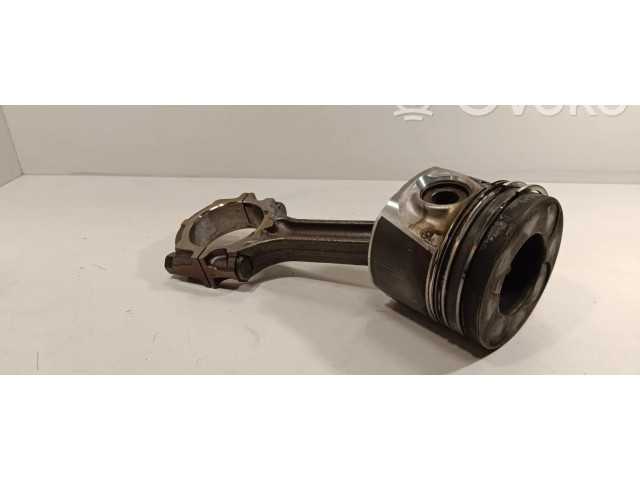  Поршень с шатуном    Nissan Navara D40 для дизельного двигателя 2.5