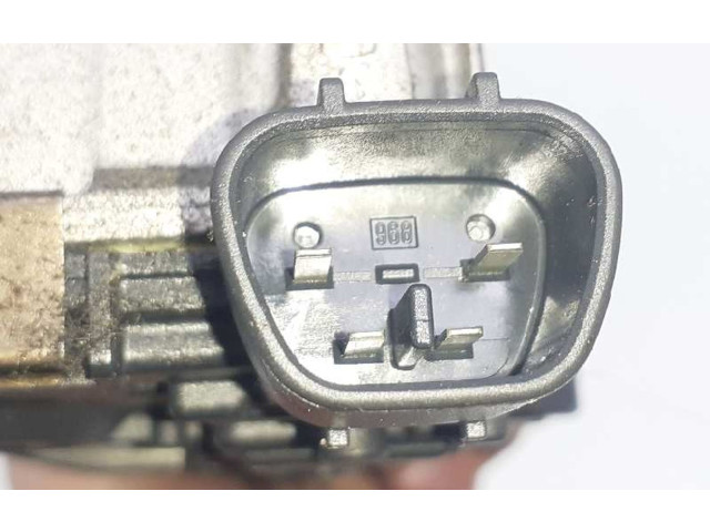 Моторчик дворников 13250416, 0390243009 Opel Meriva A