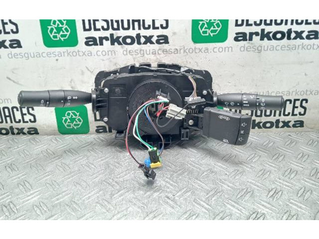 Ручка стеклоочистителей    Renault Megane II