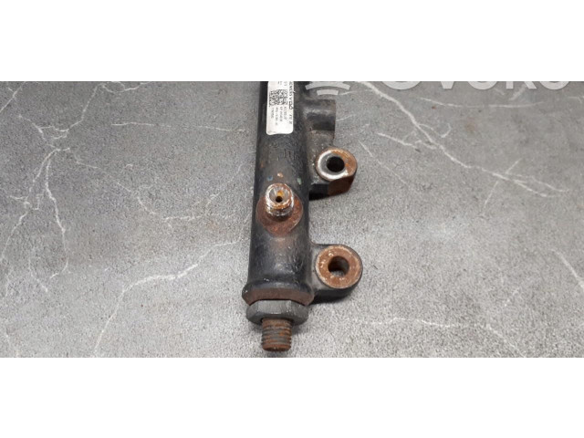 Топливная рампа 4R8Q-9C066-AE Jaguar XF X250