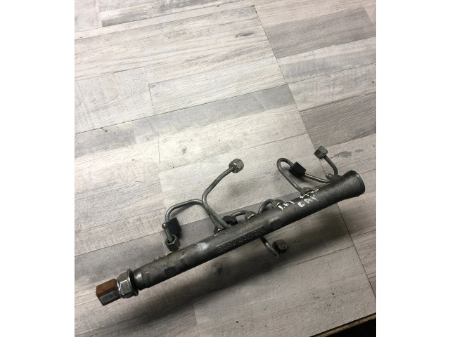 Топливная рампа R03L125A Audi A3 S3 8P для двигателя CAYC