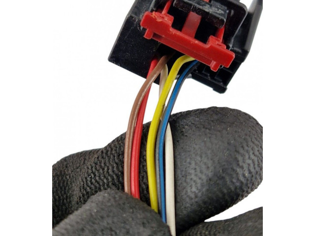 Зеркало электрическое Audi A1 2010 - 2018 года