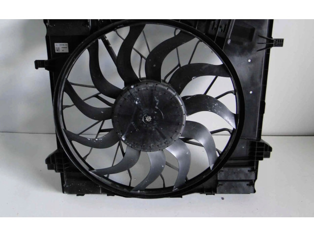 Вентилятор радиатора     A0999064000    Mercedes-Benz W470 