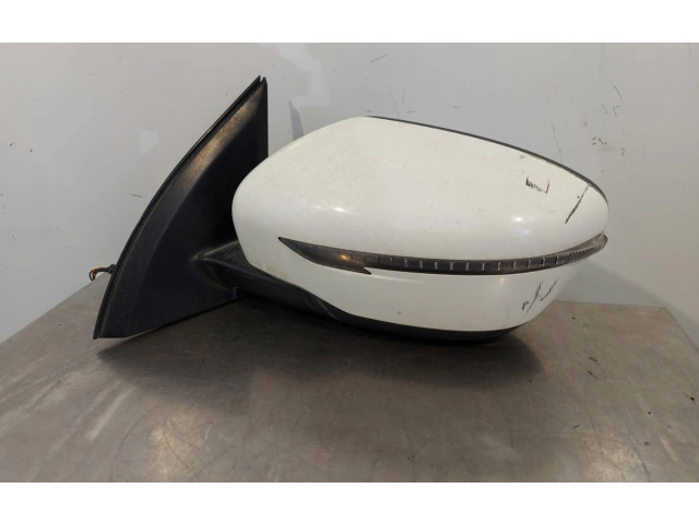 Zpětné zrcátko Nissan Qashqai 2016