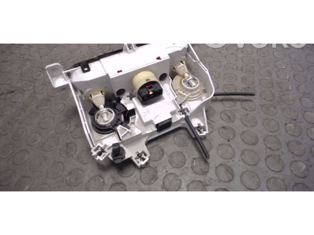 Блок управления климат-контролем BL4D61190C   Mazda 323