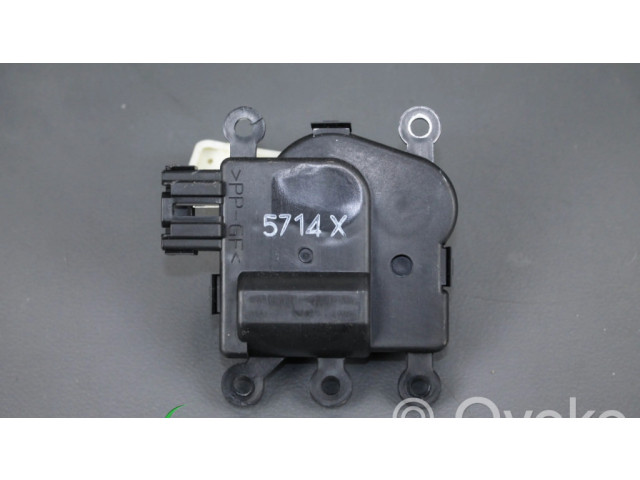 Двигатель задвижки потока воздуха