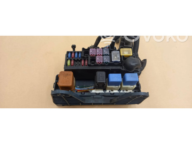 Pojistková skříňka K153822S701 Nissan Navara D22 2004